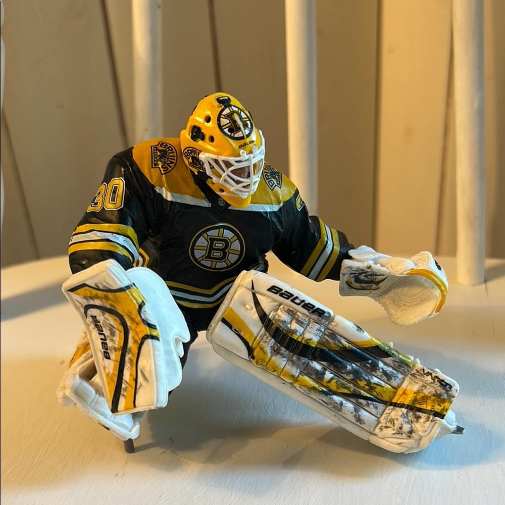 McFarlane NHL Tim Thomas figure Boston Bruins, Black jersey, #30
